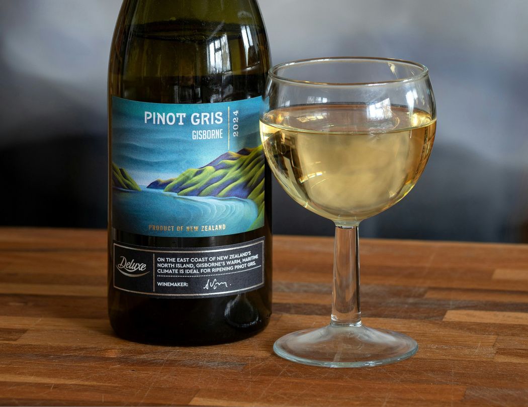 A glass of Central Otago Pinot at a Wānaka cellar door